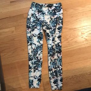 GAIAM yoga pants high waist